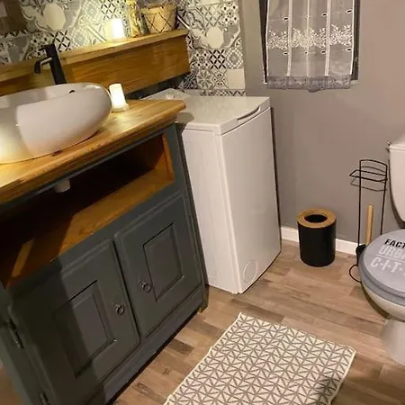 Holiday home Paisible Maison A 12 Mn Des Plages Florensac